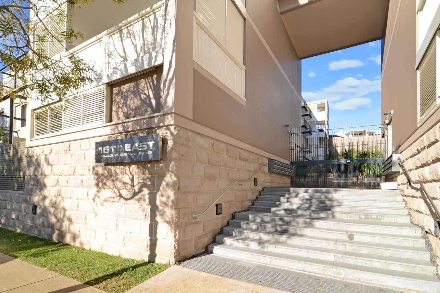 215/10 Jaques Avenue Bondi Beach