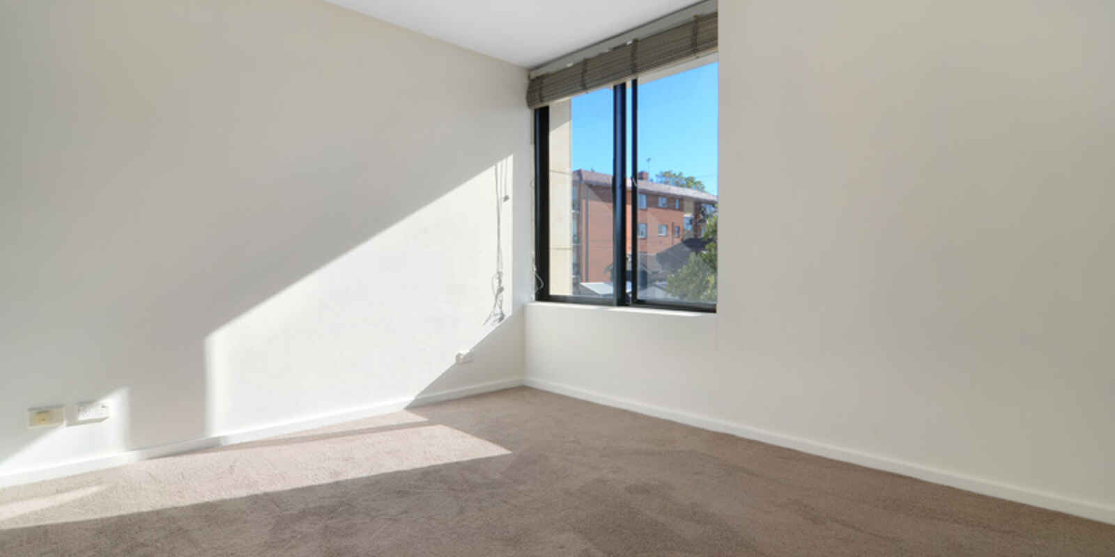 9/107 MacPherson Street Bronte