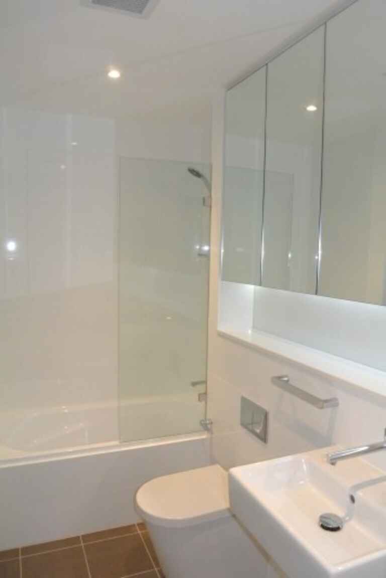 13/108-112 Curlewis Street Bondi Beach