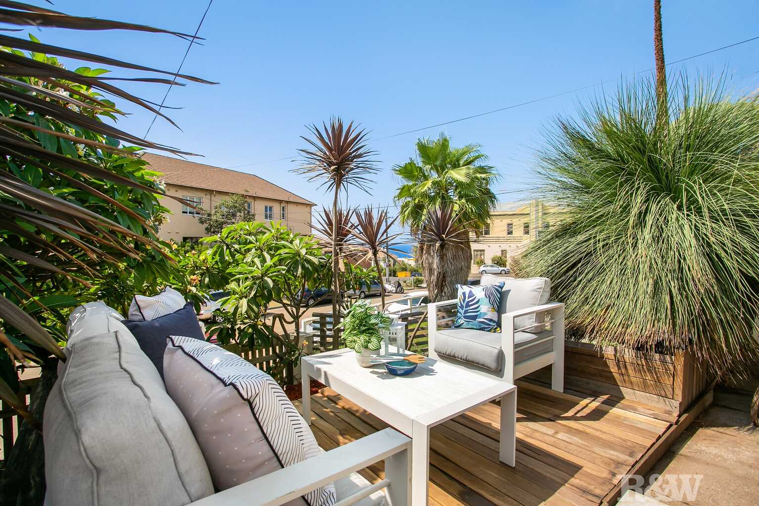 21 Rowland Avenue Bondi