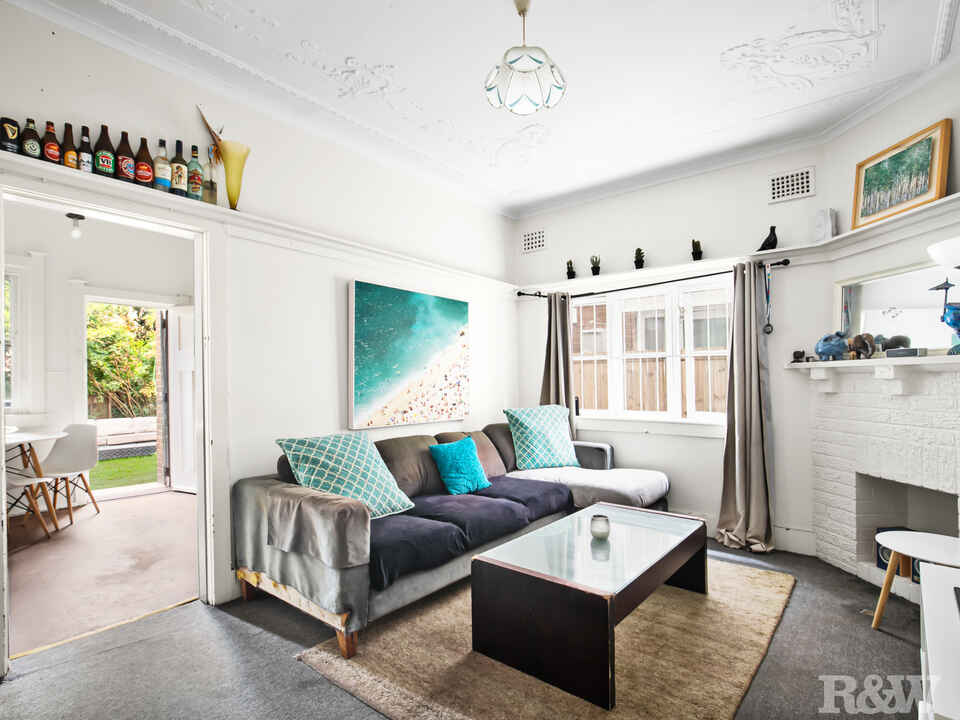 57 Glenayr Avenue North Bondi