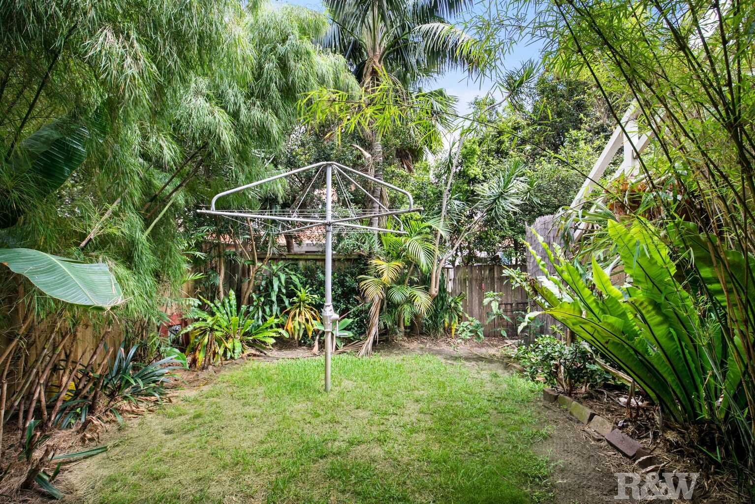 57 Glenayr Avenue North Bondi