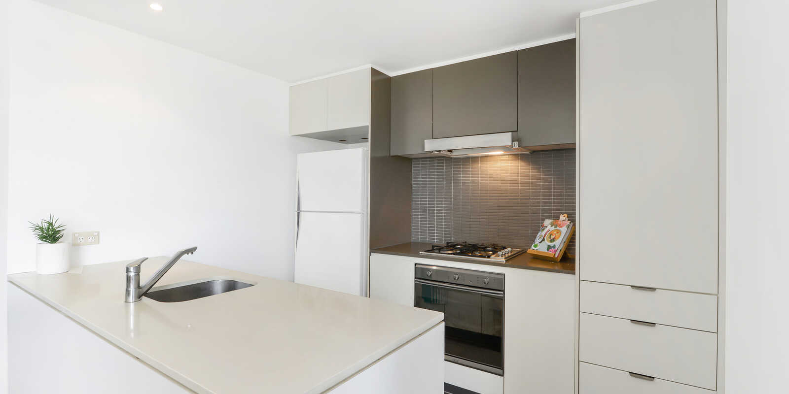 26/1 Defries Avenue Zetland