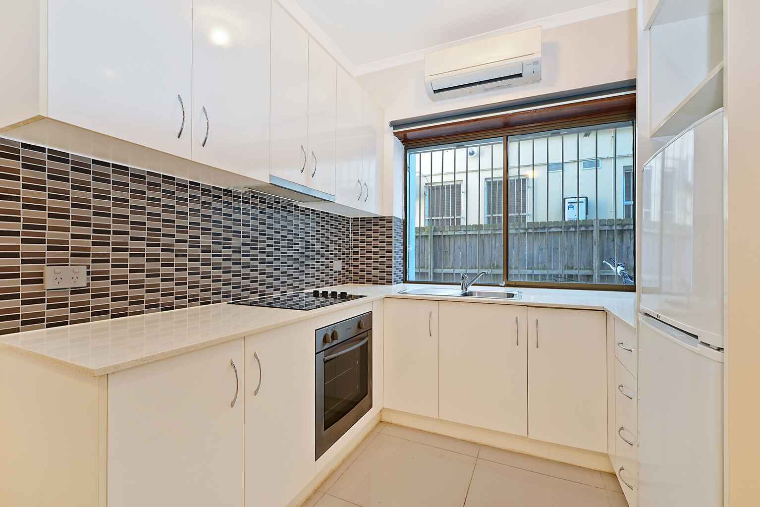 19/240 Campbell Parade Bondi Beach