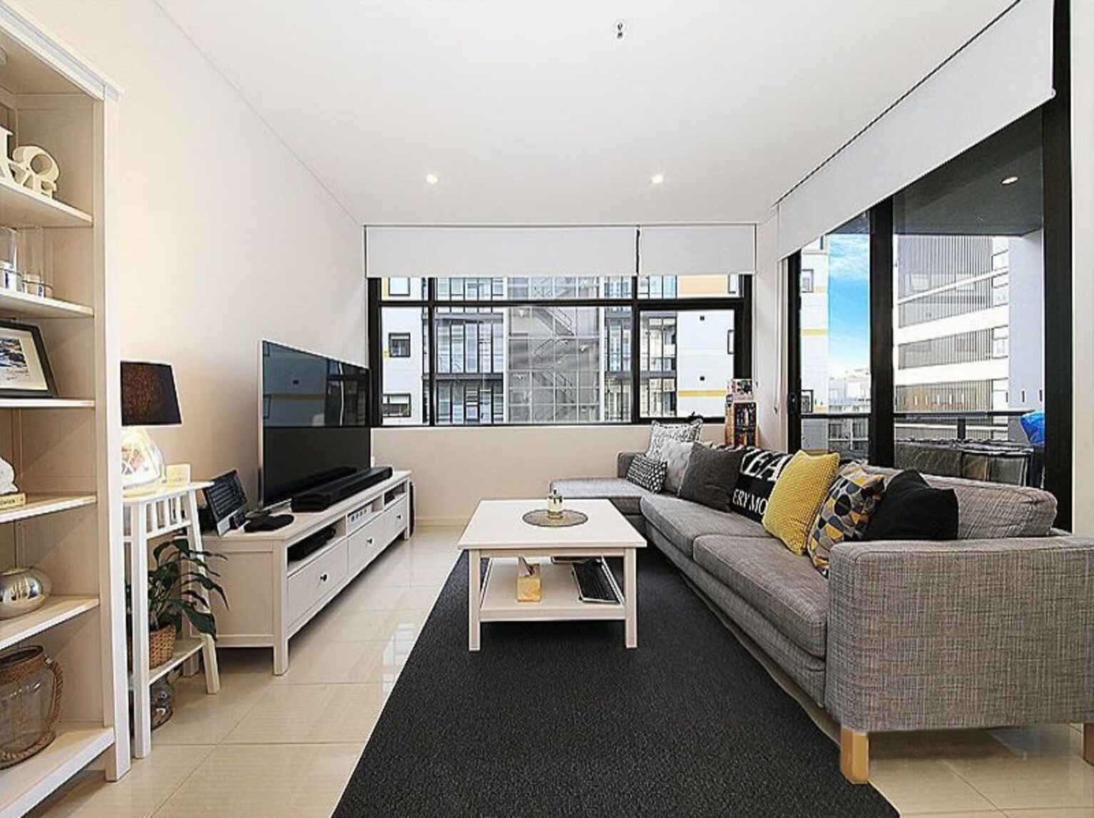 414/1 George Julius Avenue Zetland