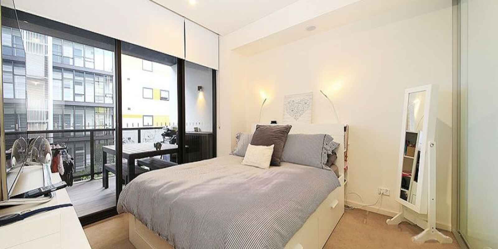 414/1 George Julius Avenue Zetland