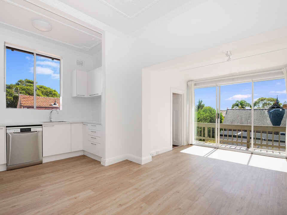 3/5 Cambridge Avenue Vaucluse