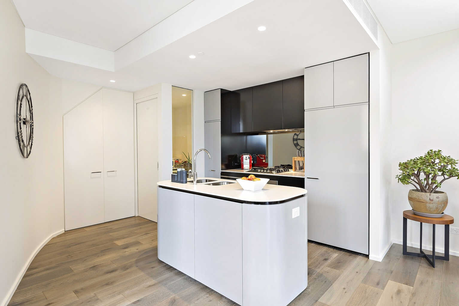 301/241 Oxford Street Bondi Junction