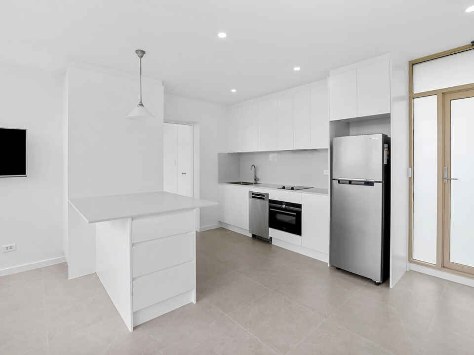 19/24 Sandridge Street Bondi Beach