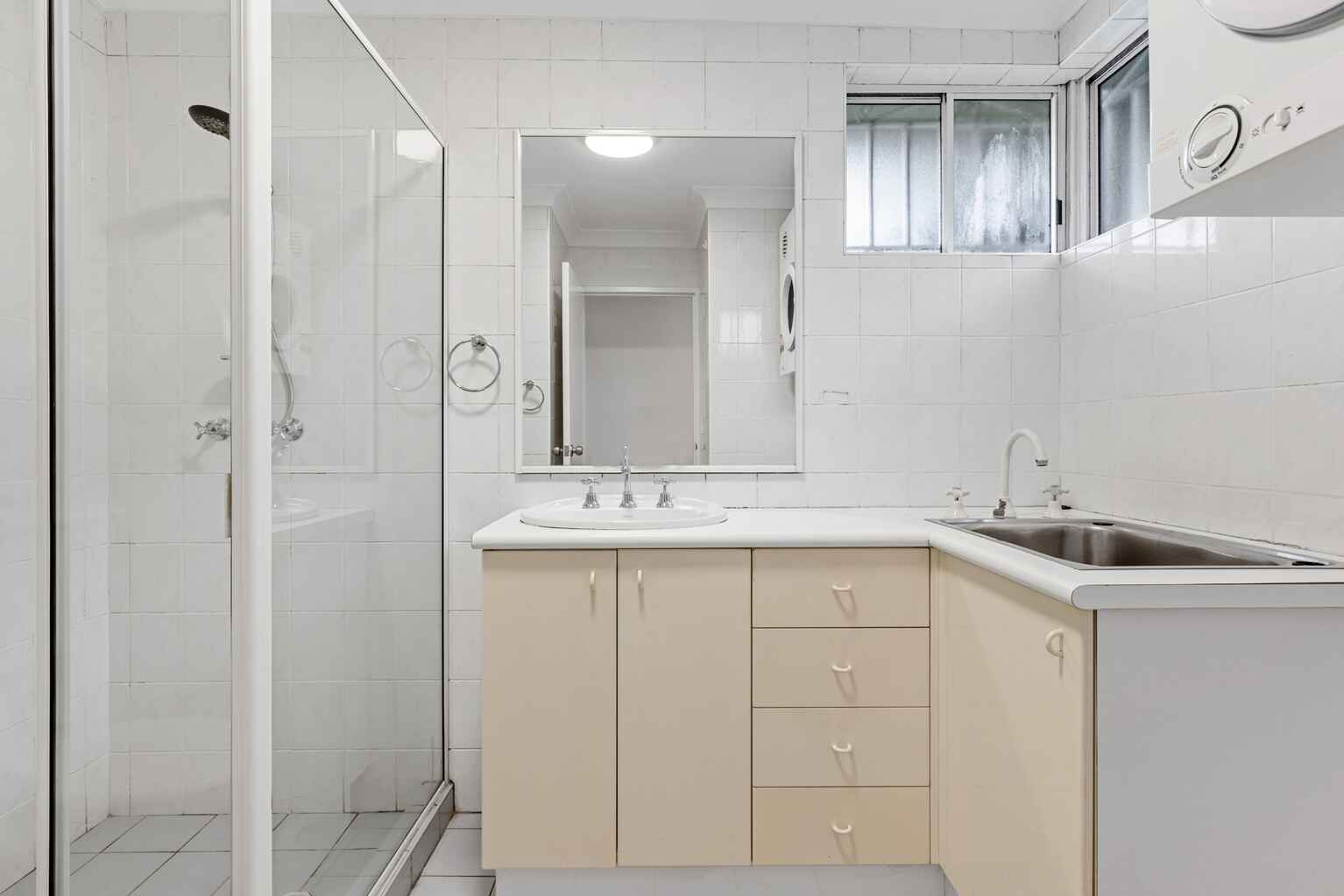 11/52 Warners Avenue Bondi Beach