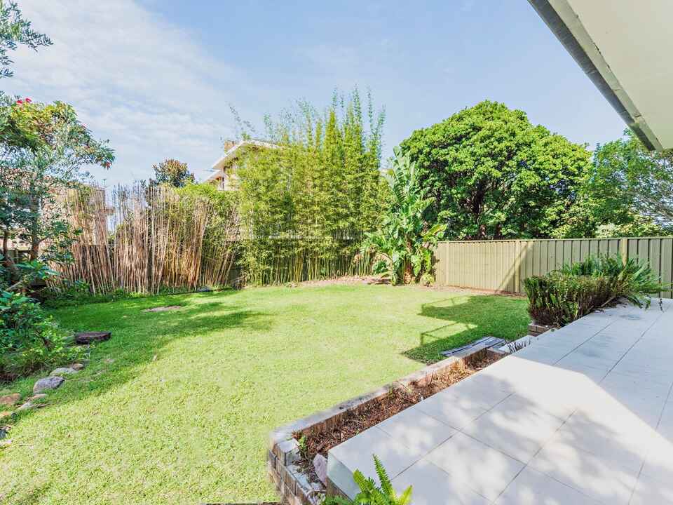 2/141 Hall Street Bondi Beach