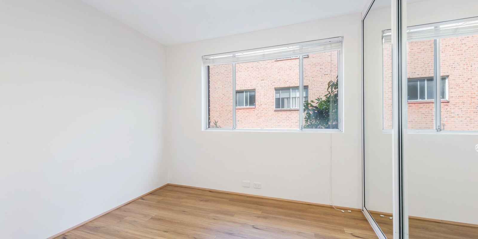 2/141 Hall Street Bondi Beach