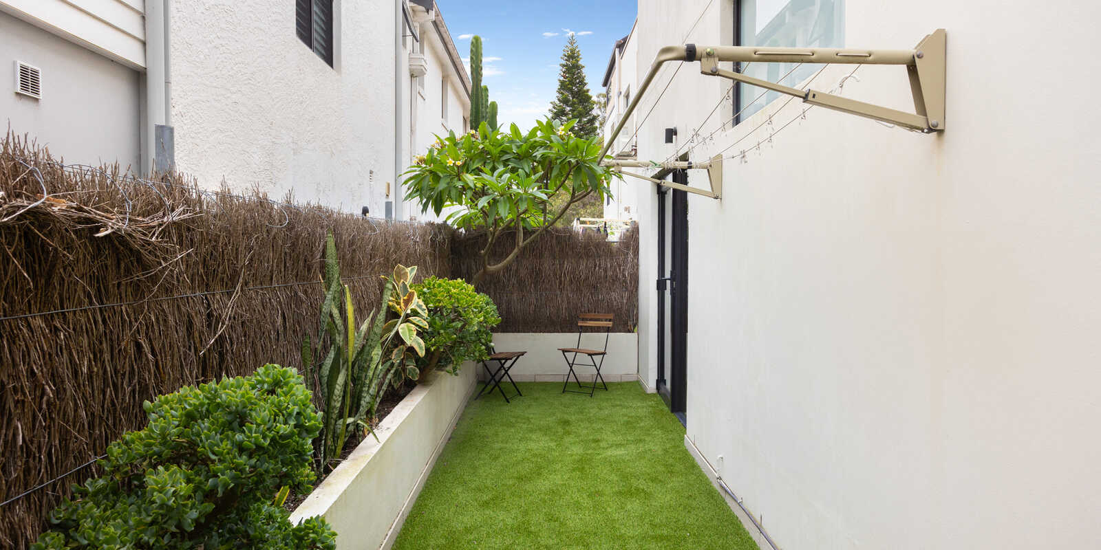 3/12 Warners Avenue North Bondi
