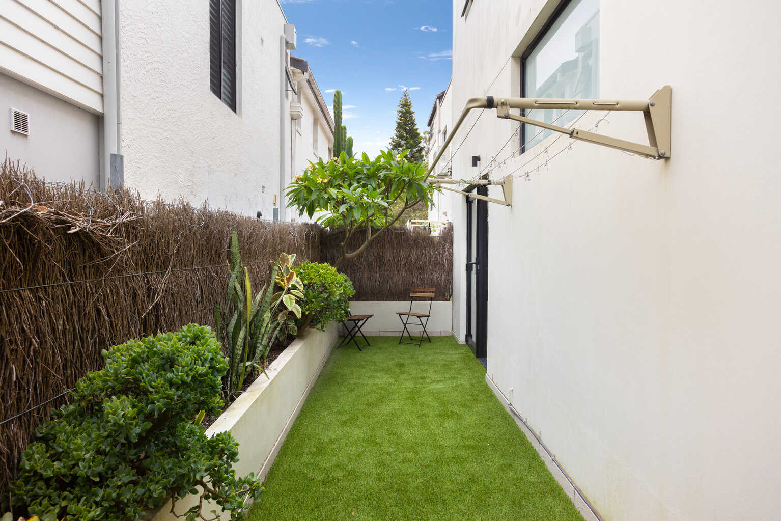 3/12 Warners Avenue North Bondi