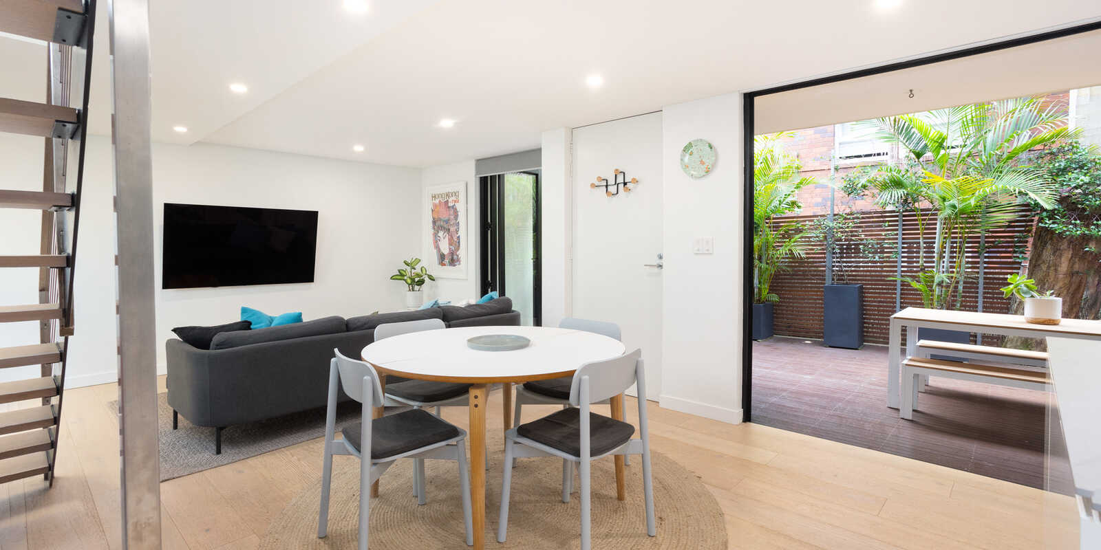 3/12 Warners Avenue North Bondi