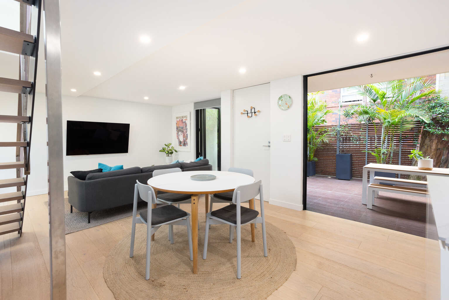 3/12 Warners Avenue North Bondi