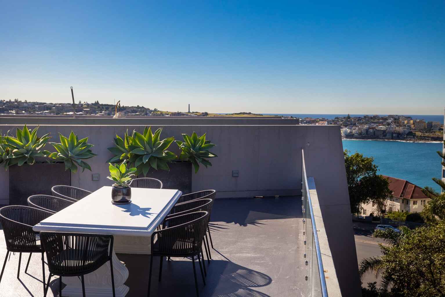 14/2 Francis Street Bondi Beach 14/2 Francis Street Bondi Beach