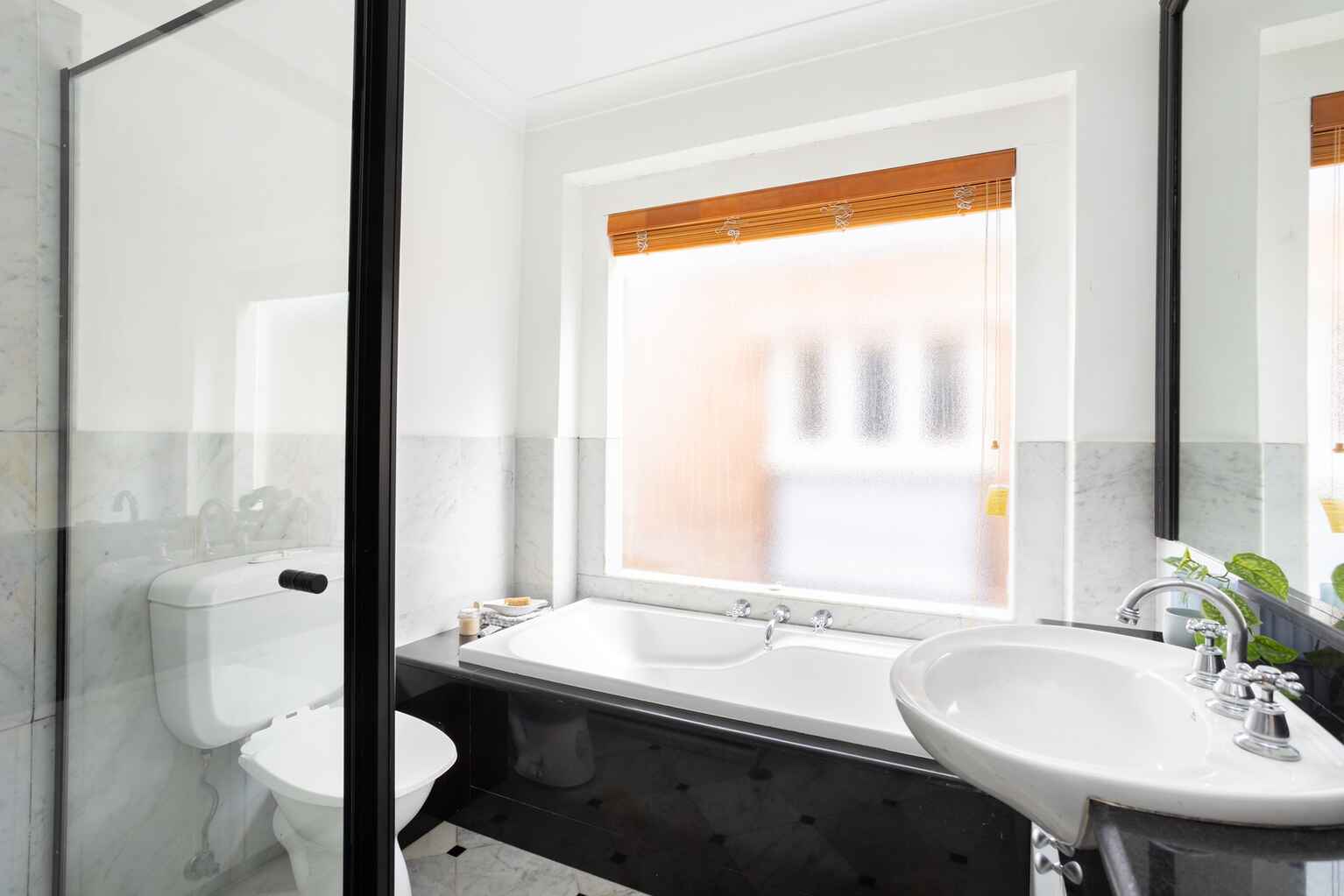 4/28 Lamrock Avenue Bondi Beach