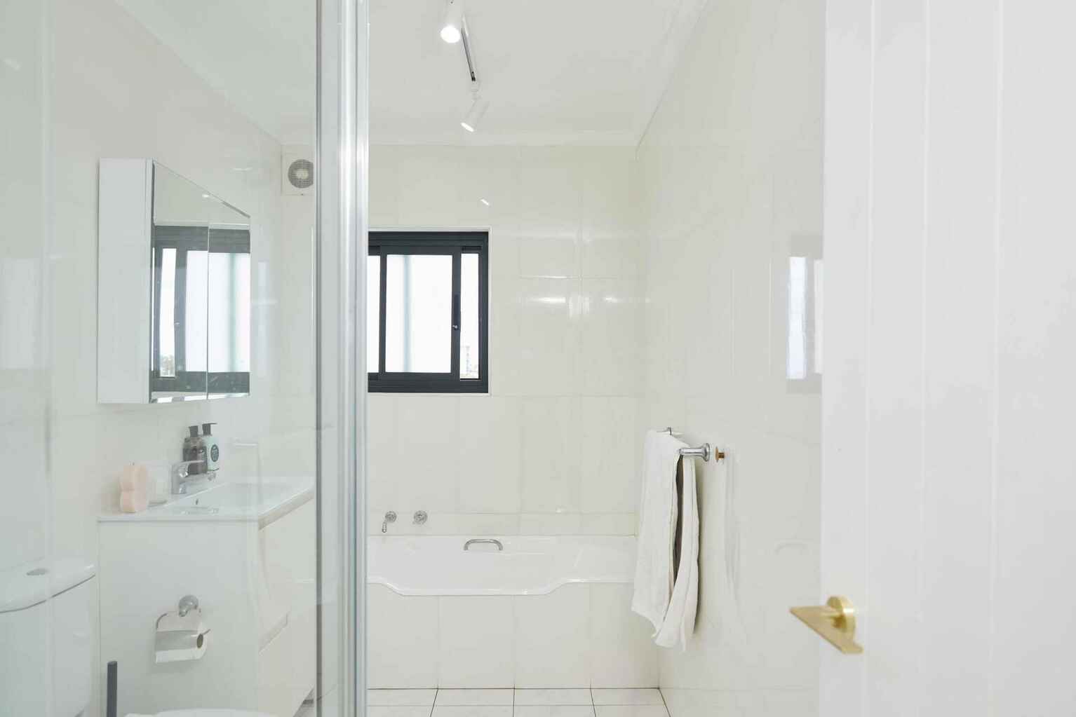 16/73-79 Penkivil Street Bondi