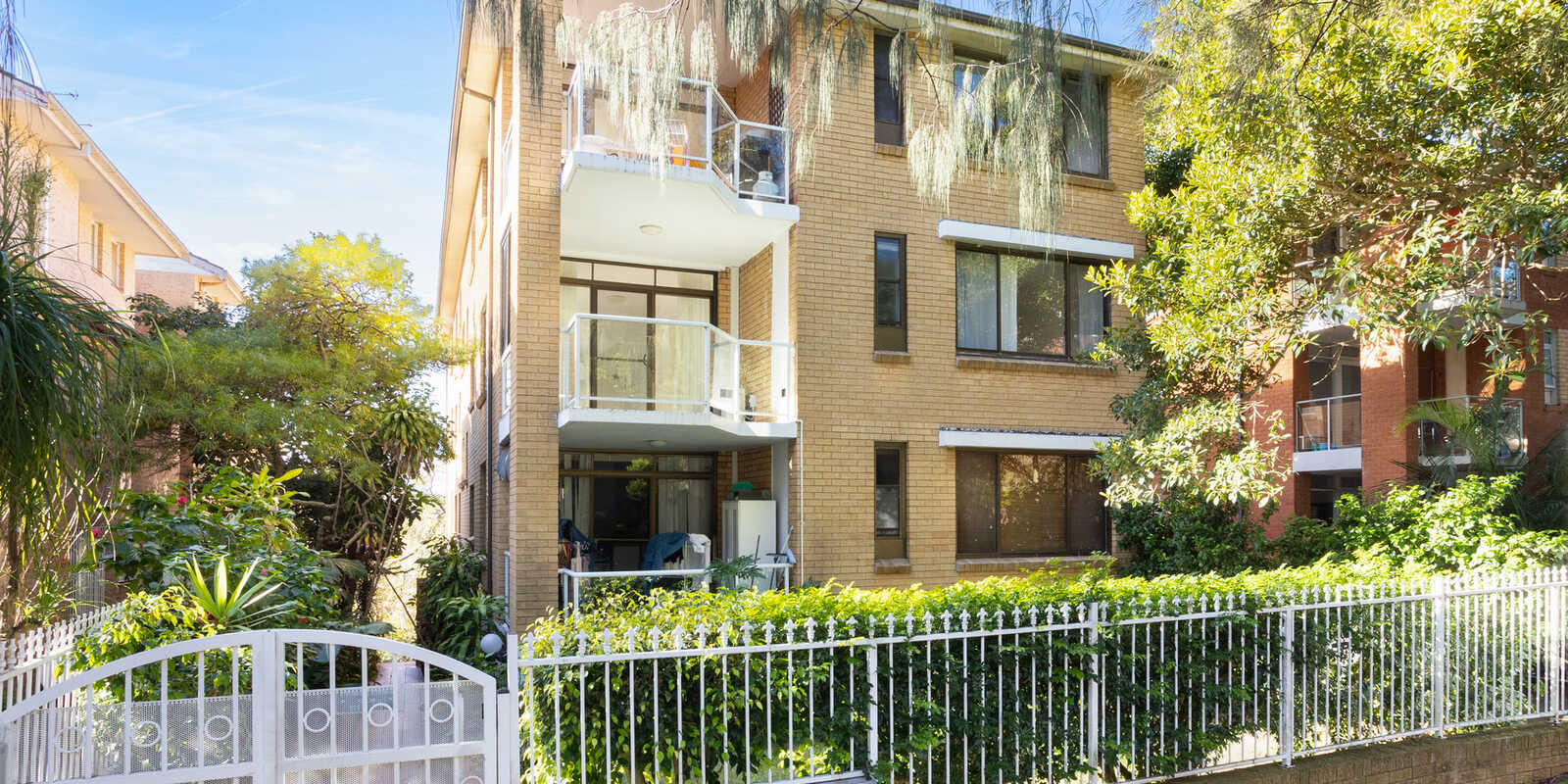 2/35 Francis Street Bondi Beach
