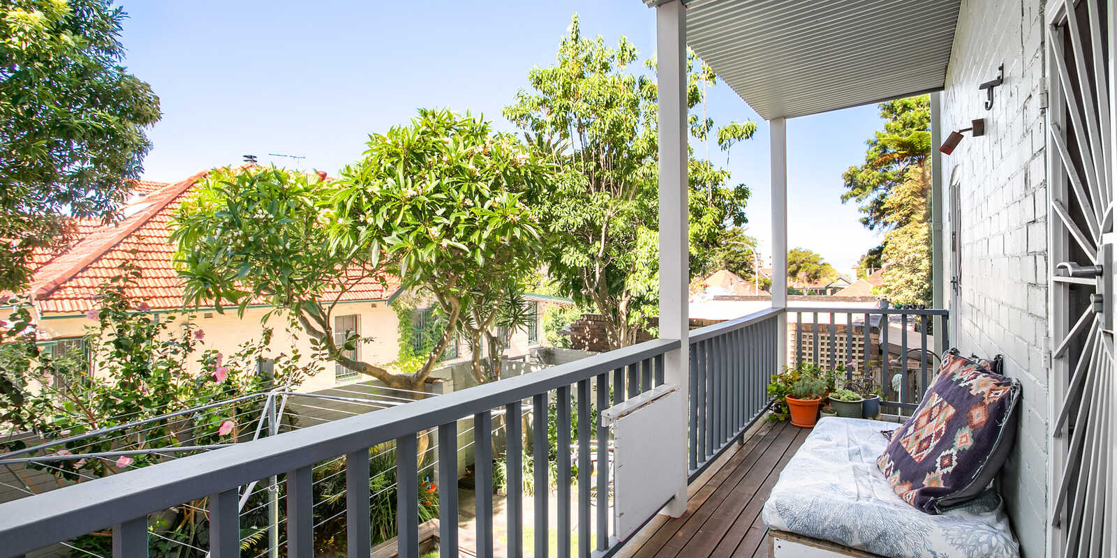1/1A Castlefield Street Bondi