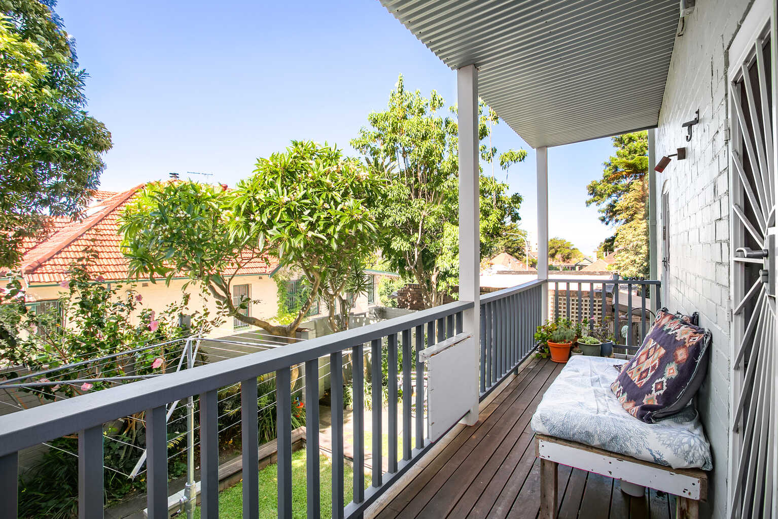 1/1A Castlefield Street Bondi