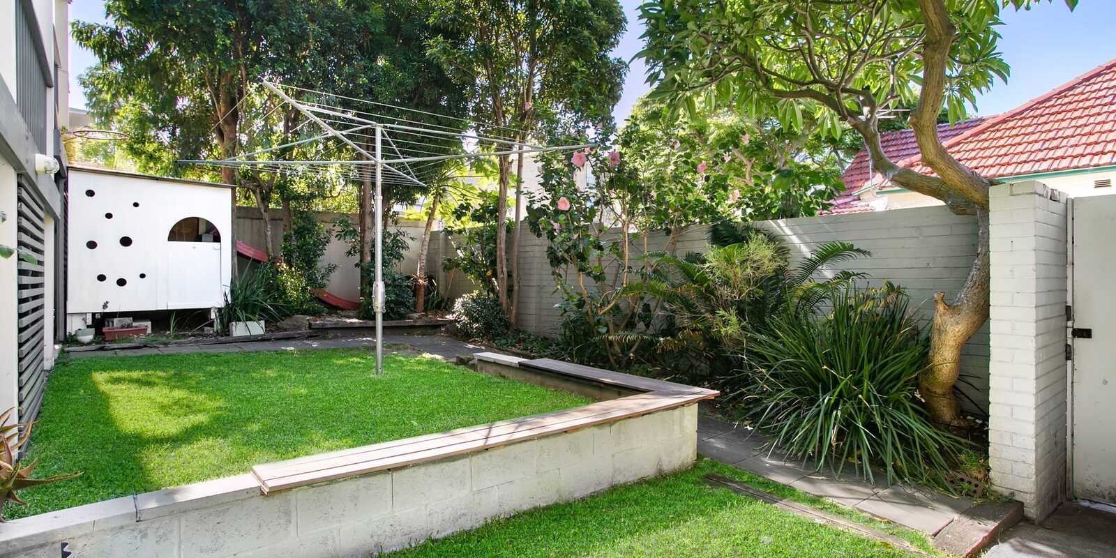 1/1A Castlefield Street Bondi