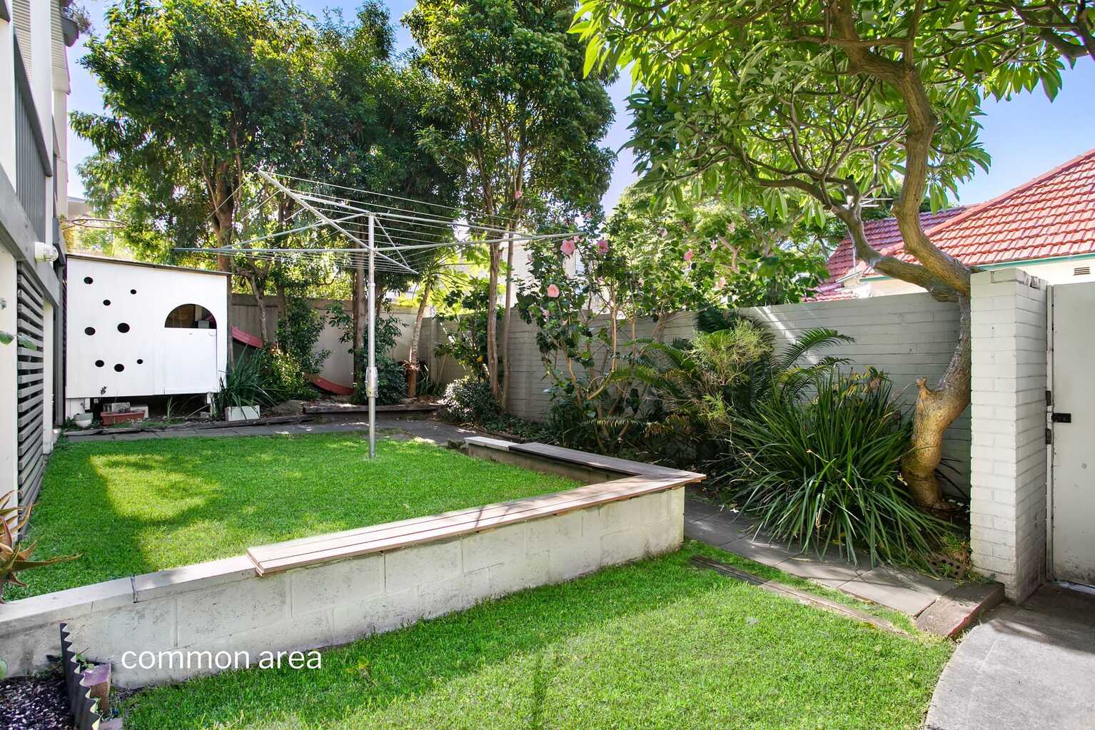 1/1A Castlefield Street Bondi