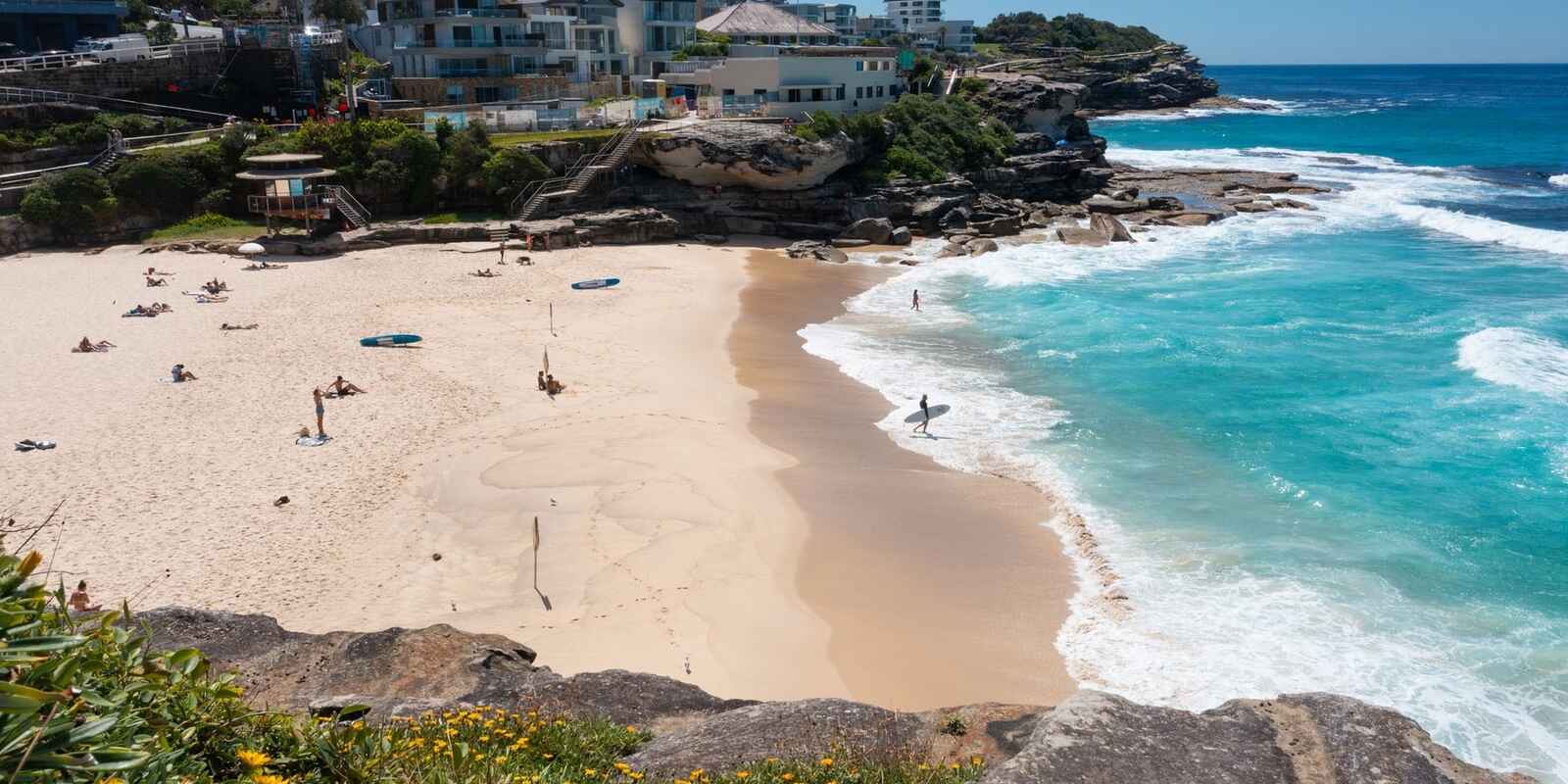 8/23 Carlisle Street Tamarama