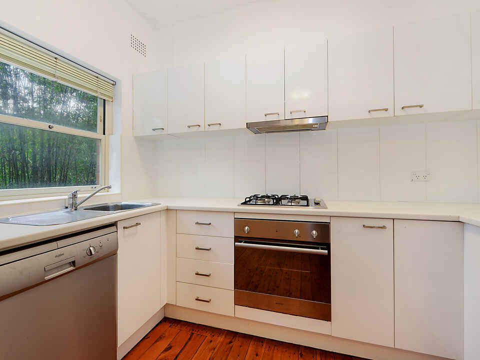 1/32 Military Road North Bondi