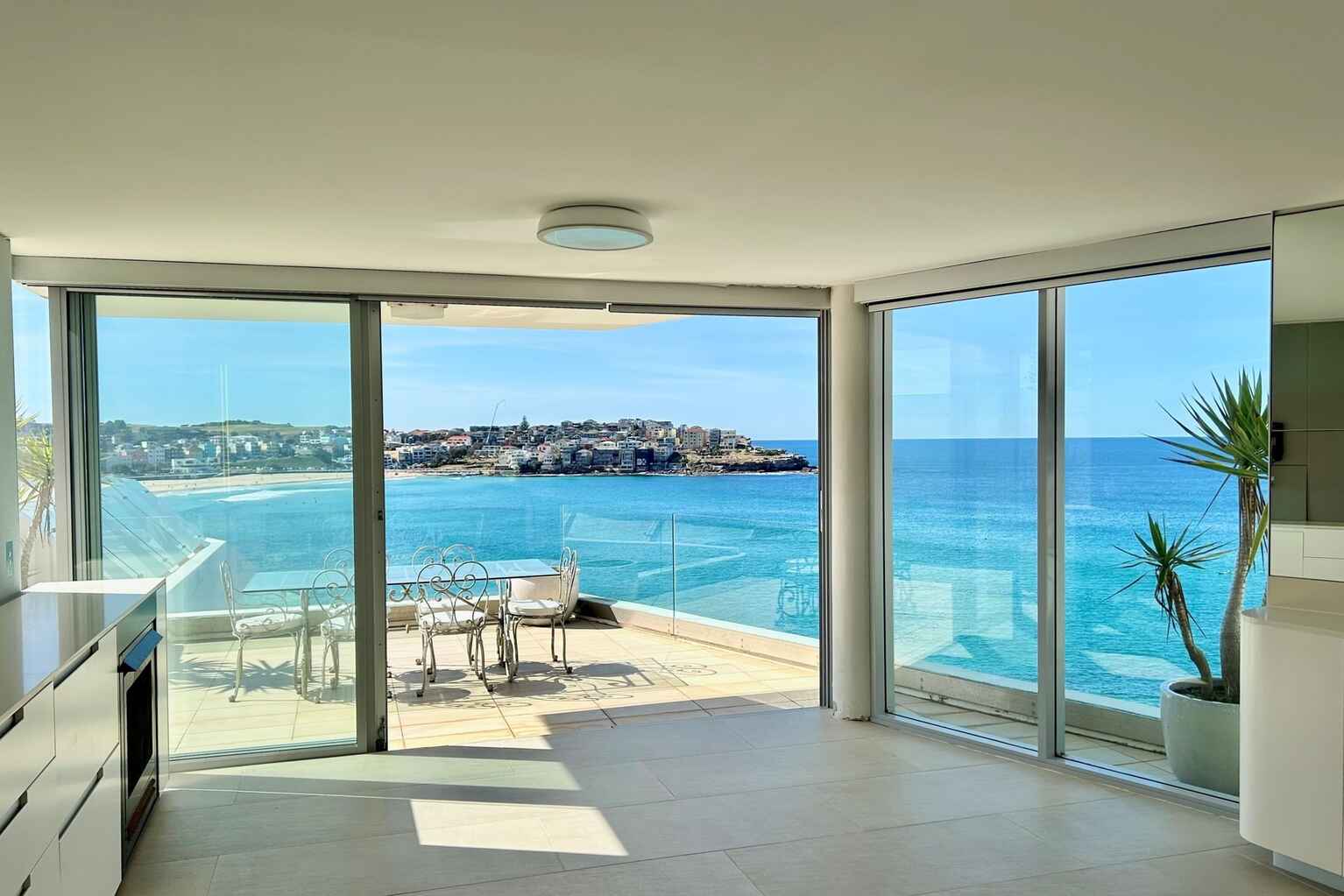 30/2-4 Notts Avenue Bondi Beach 30/2-4 Notts Avenue Bondi Beach