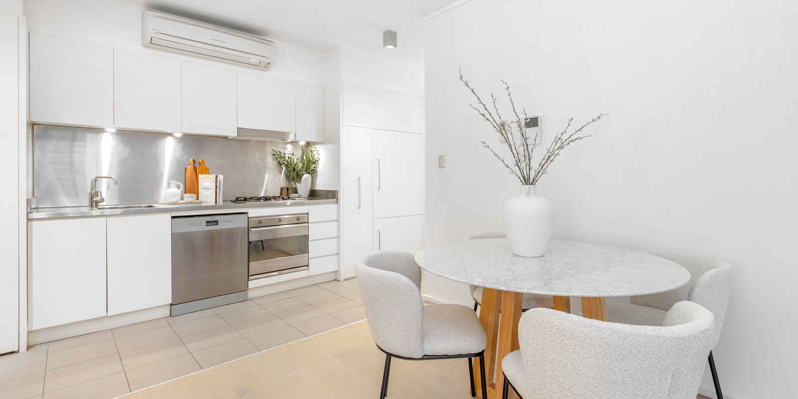 210/10 Jaques Avenue Bondi Beach 210/10 Jaques Avenue Bondi Beach