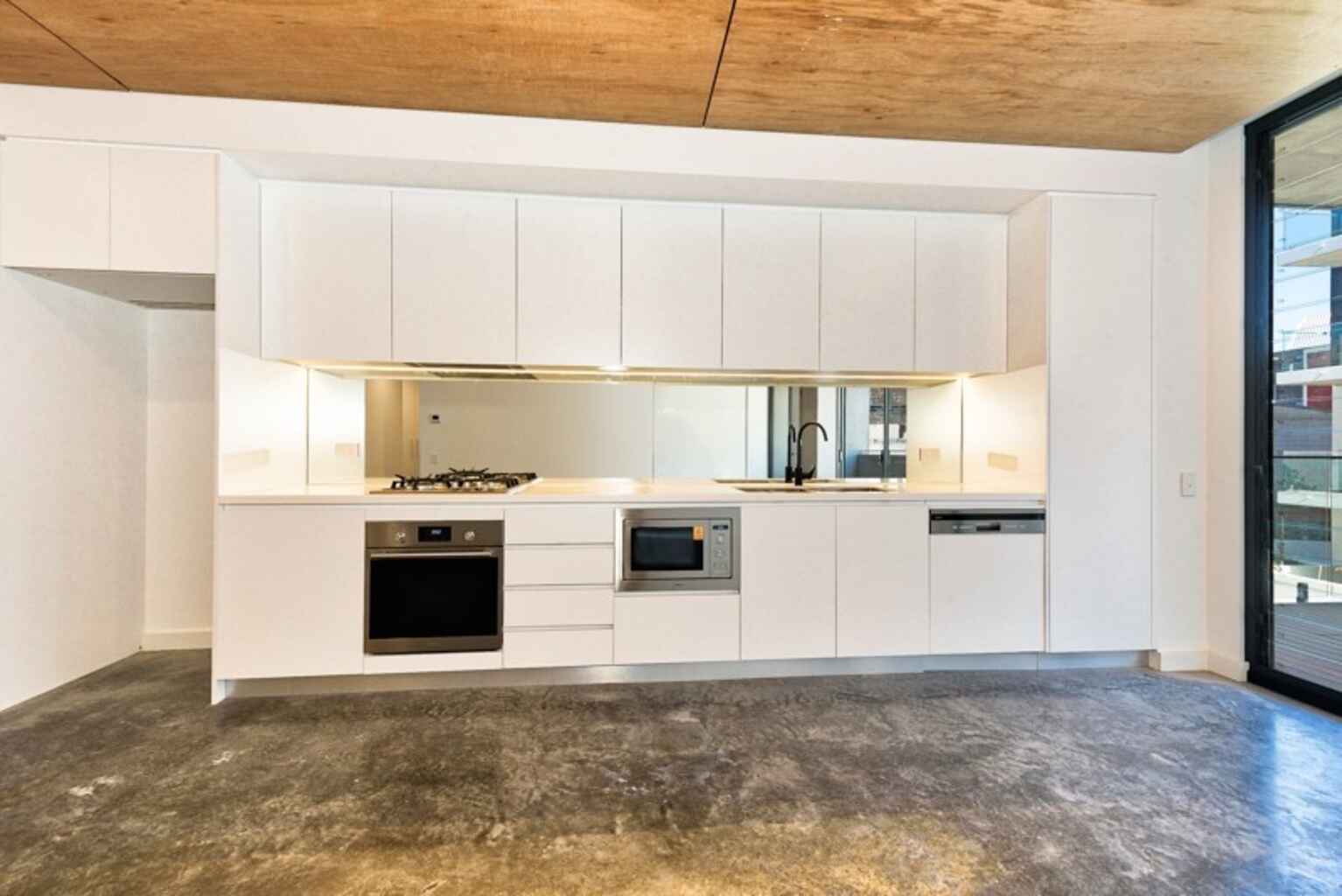 213/12 Marsden Street Camperdown