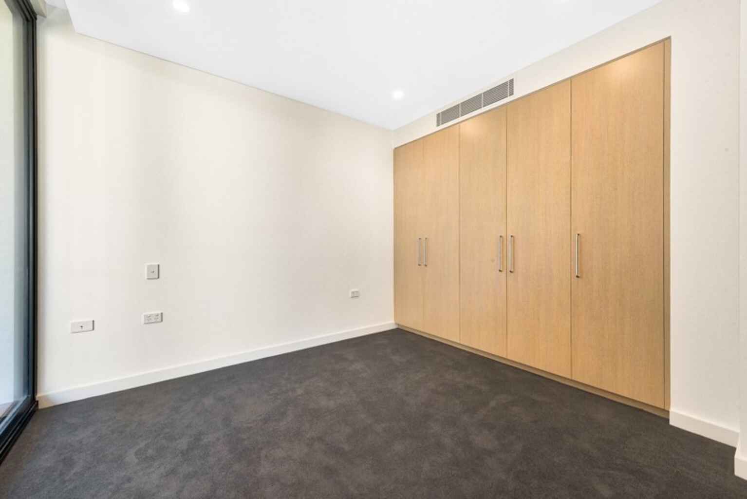 213/12 Marsden Street Camperdown