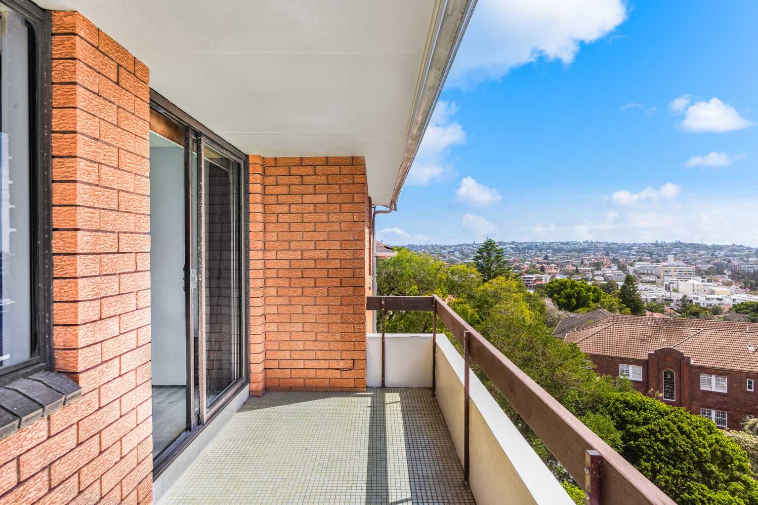 8/16 Edward Street Bondi