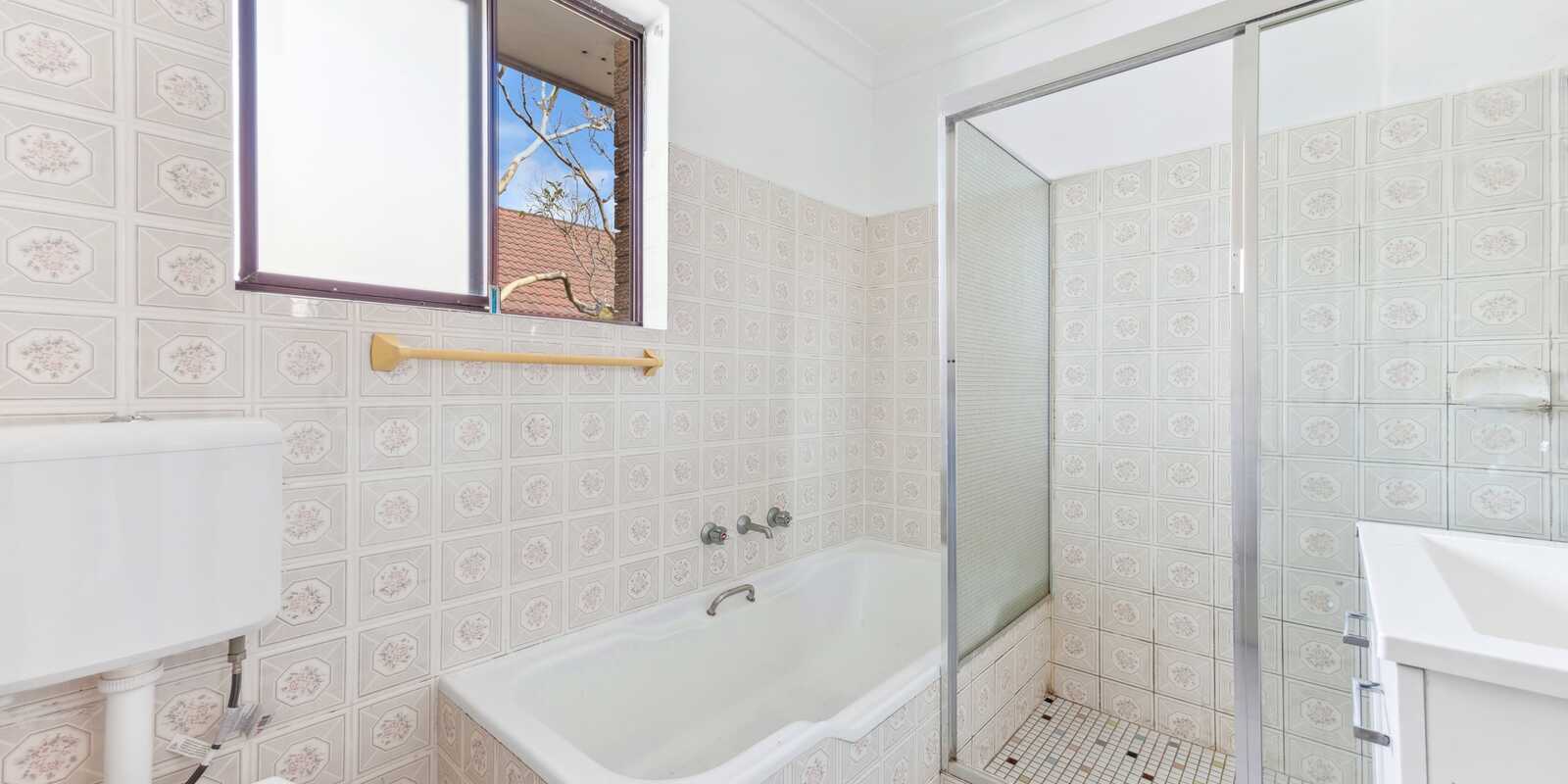 8/16 Edward Street Bondi