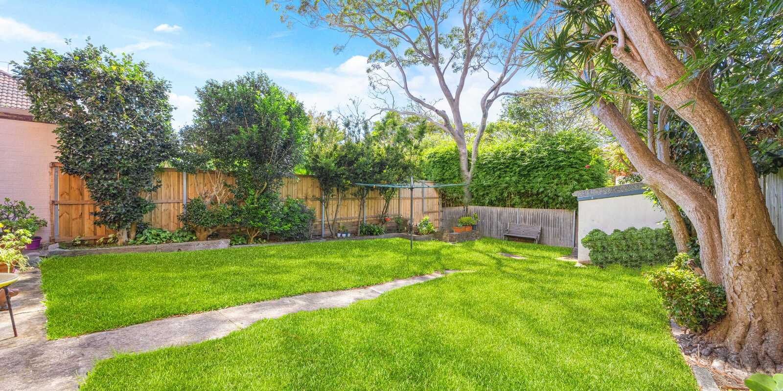 4/96 Ocean Street Bondi