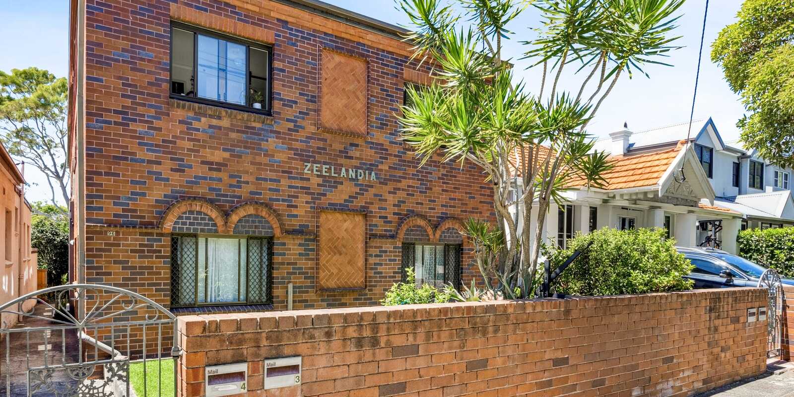 4/96 Ocean Street Bondi