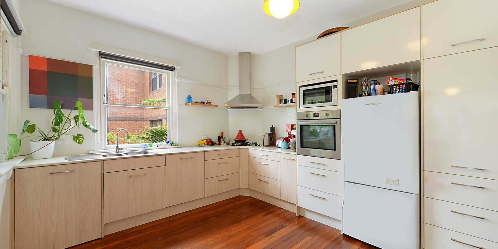 3/55 Simpson Street Bondi Beach