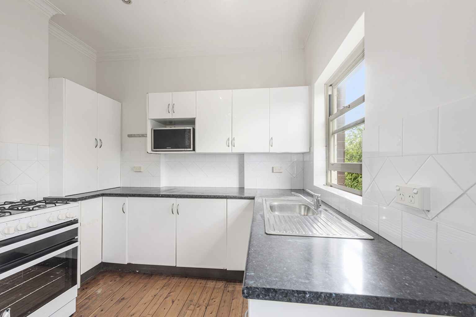 4/32 Military Road North Bondi 4/32 Military Road North Bondi