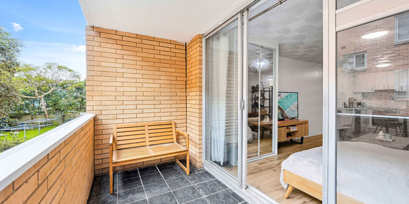 301/136-138 Curlewis Street Bondi Beach 301/136-138 Curlewis Street Bondi Beach