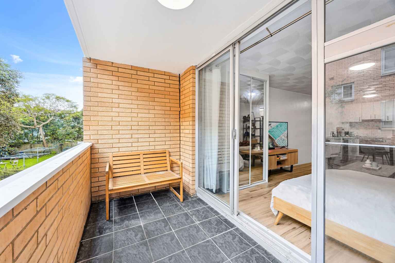 301/136-138 Curlewis Street Bondi Beach 301/136-138 Curlewis Street Bondi Beach