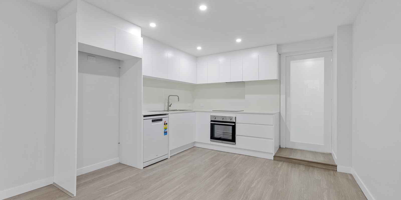 8/61 Oceanview Avenue Dover Heights