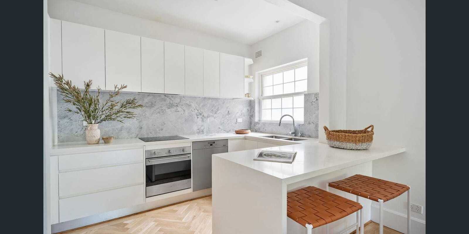 2/140 Hastings Parade North Bondi