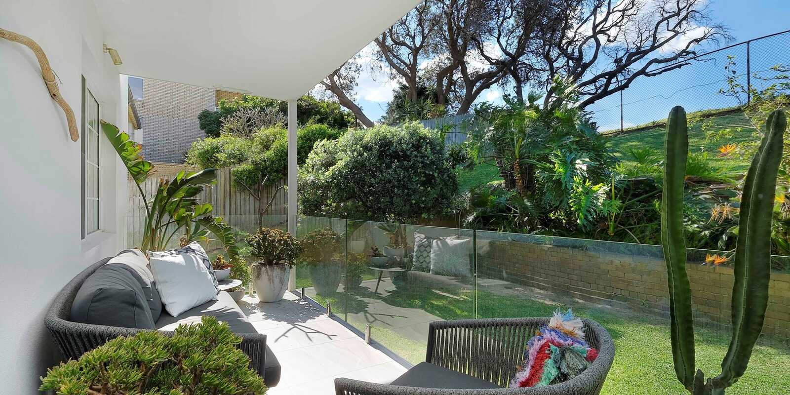 2/140 Hastings Parade North Bondi