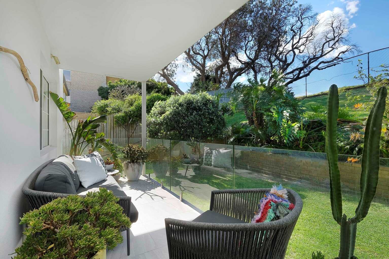 2/140 Hastings Parade North Bondi