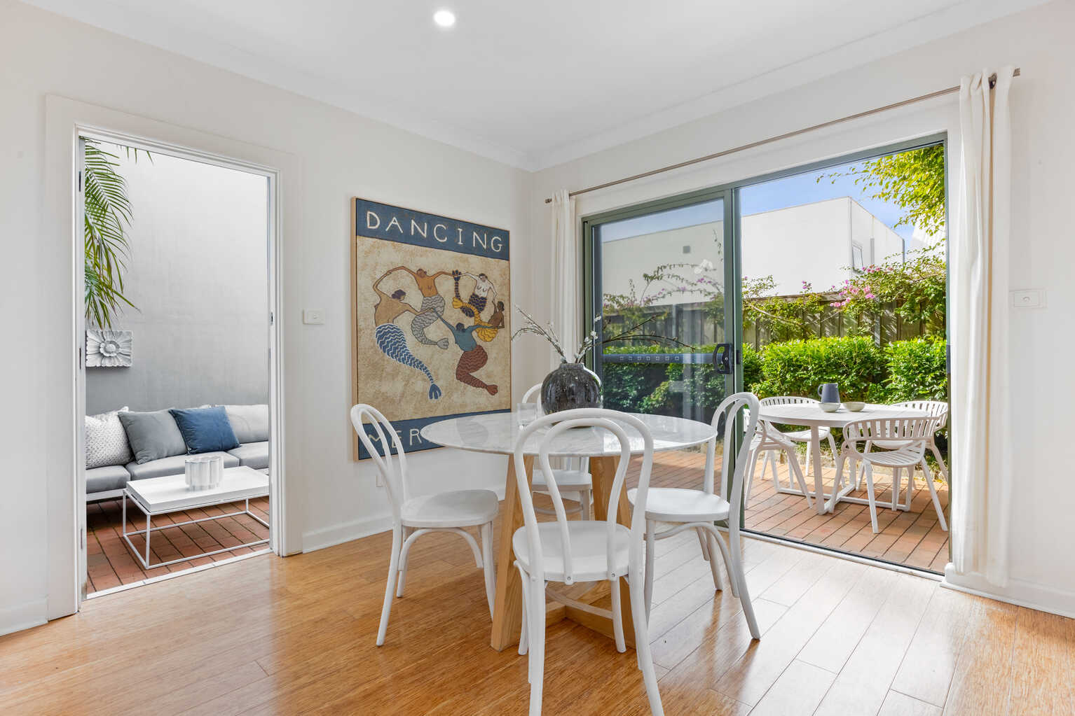 4/1 Fewings Street Clovelly