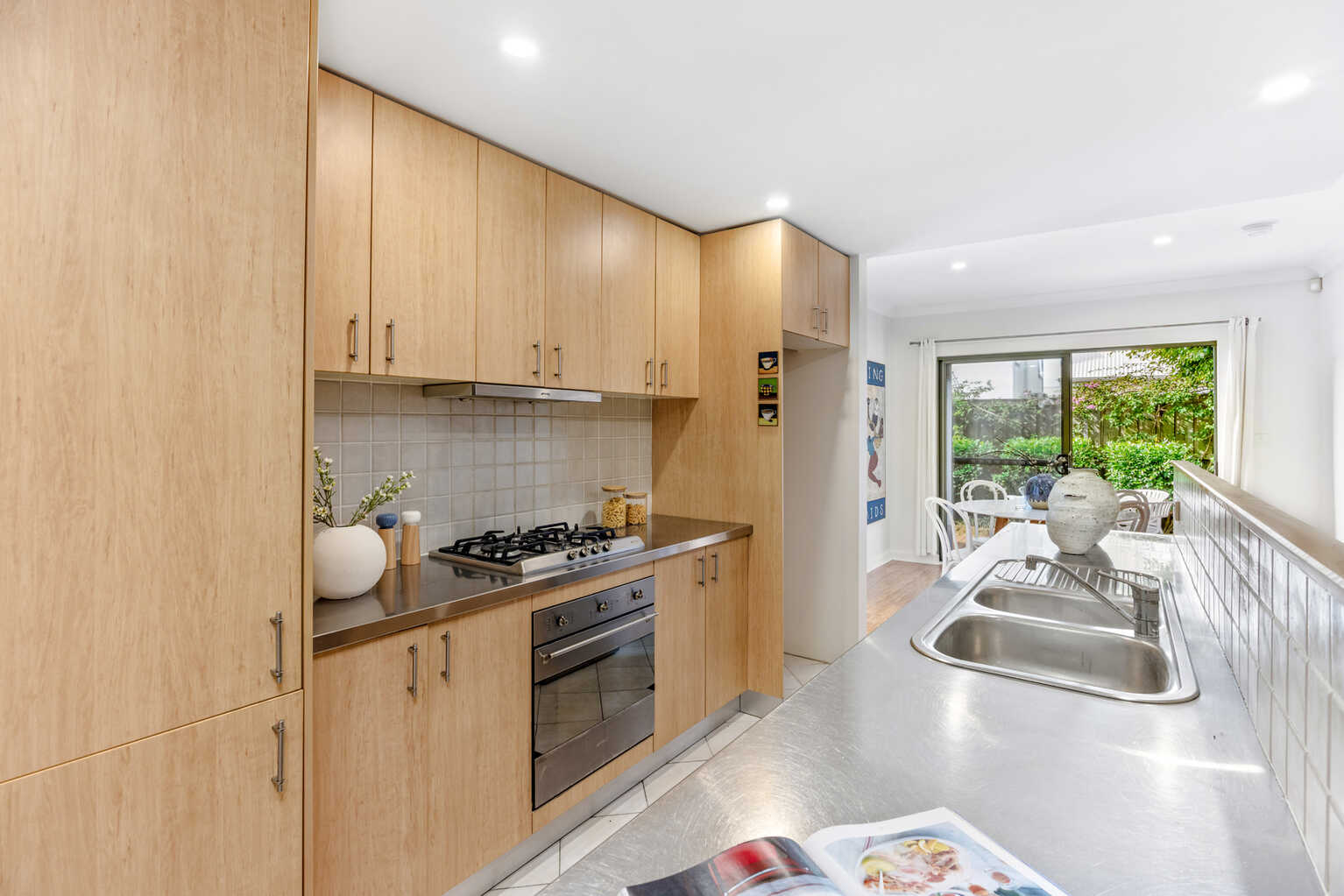 4/1 Fewings Street Clovelly