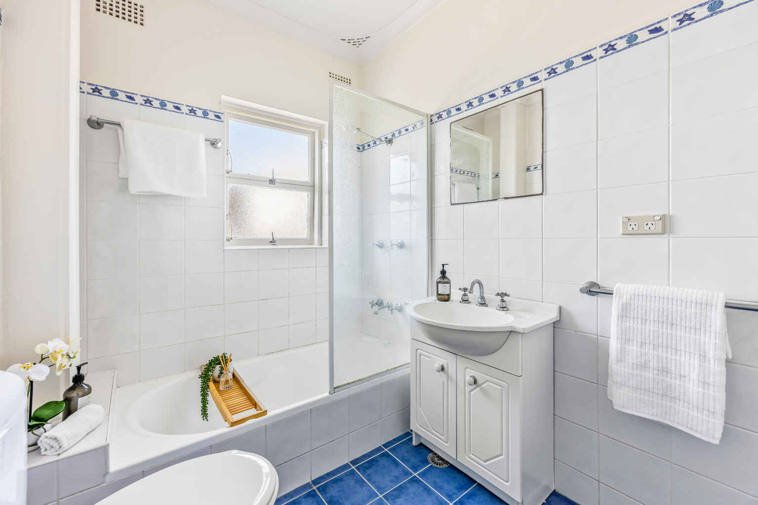 4/3 Woodstock Street Bondi Junction