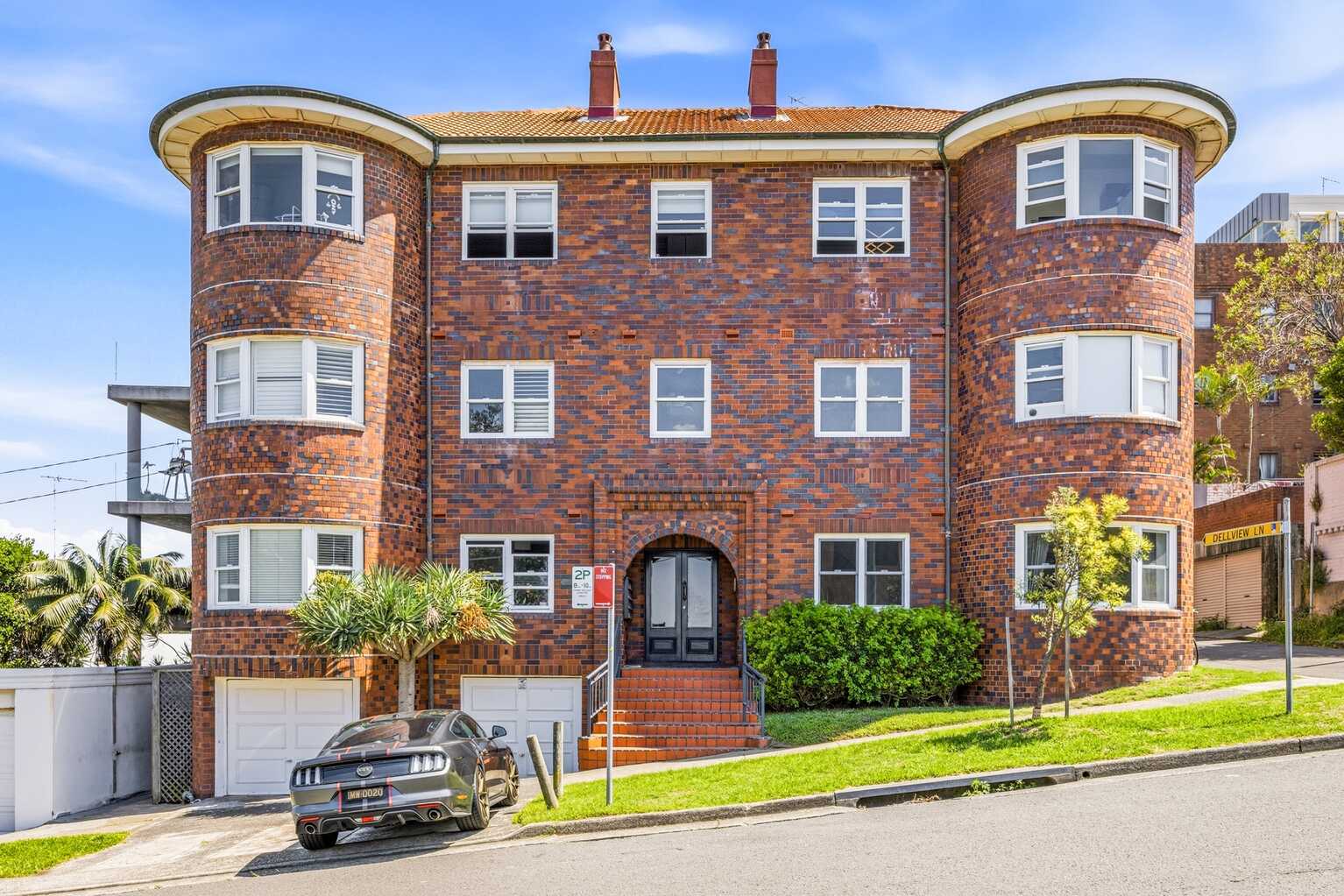 2/1 Silva Street Tamarama